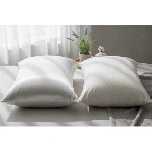 Silk vs. Cotton Pillowcases: Which is Better for Your Skin and Hair?