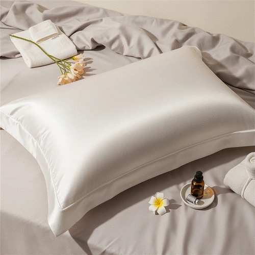 The Ultimate Guide to Silk Pillowcases: Benefits, Fabric Quality, and Care Tips